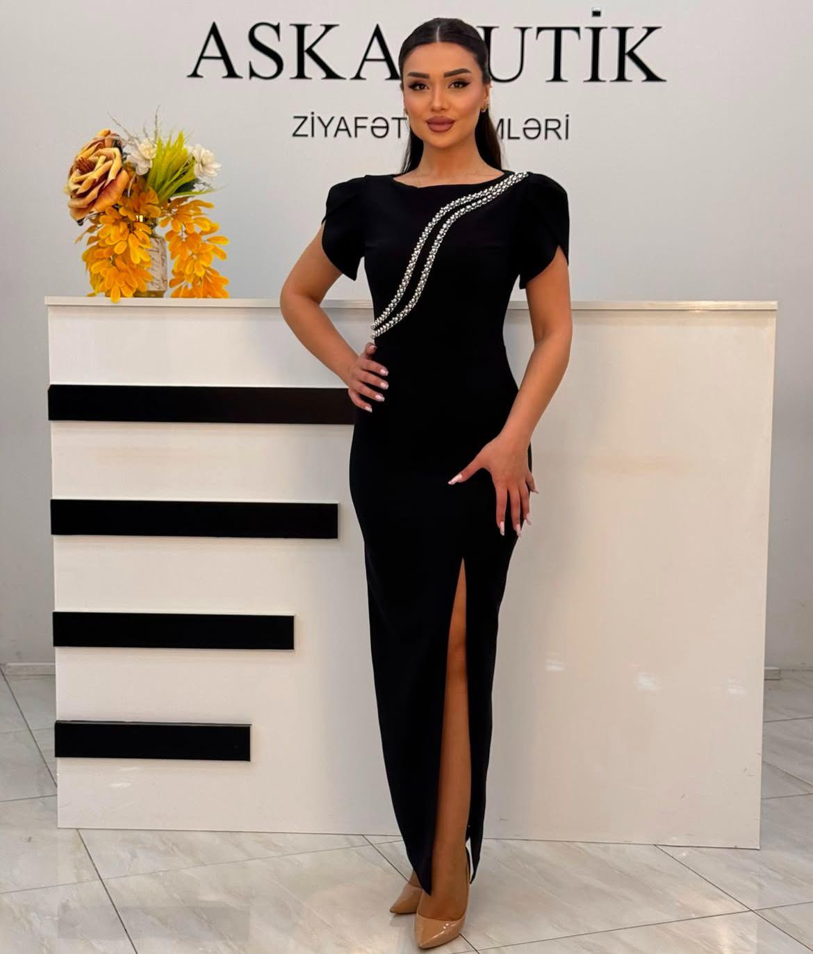 ROCHIE REY
