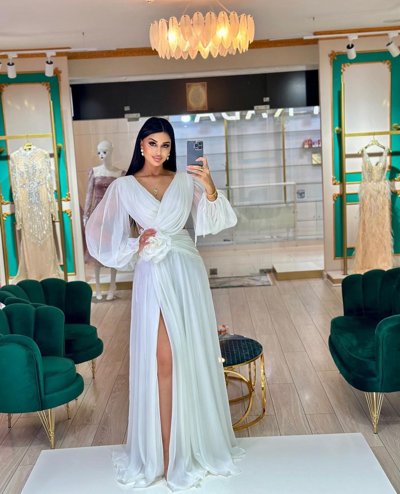 ROCHIE FLORA