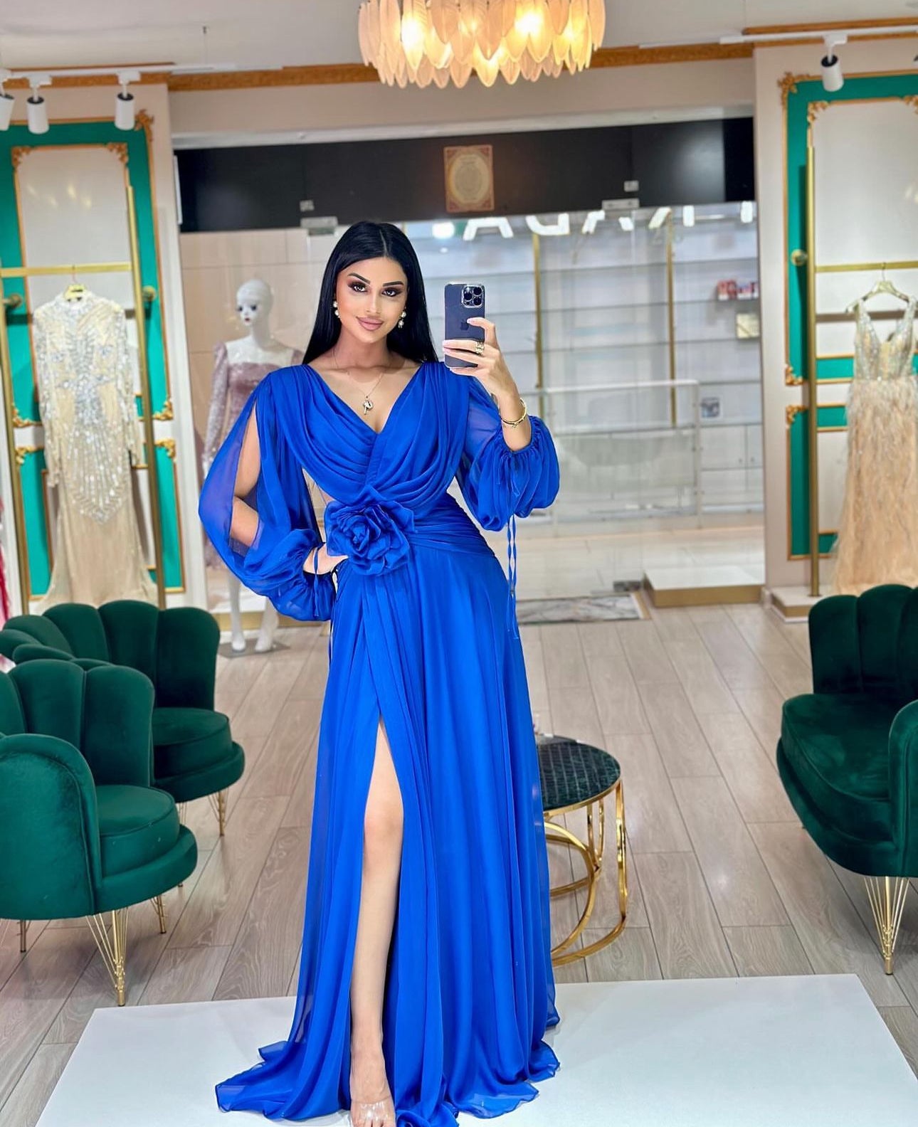 ROCHIE FLORA